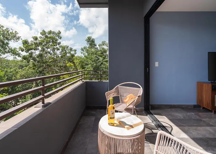 Paramar Black Apartment Tulum